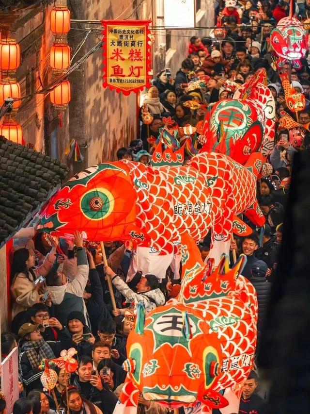古树观鸟图鉴・研学线路② | 雕梁画栋×非遗生态！黄山研学“双料派对”太炸💥| 超级皖黄山市争霸赛等你来战