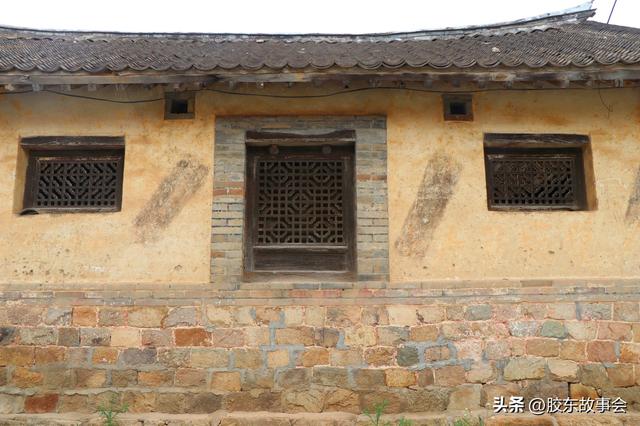 组图：蓬莱龙口交界线上一个山村的实景，名字叫作“石门口”