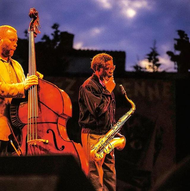 极乐之歌：爱丽丝·柯川的音乐修行