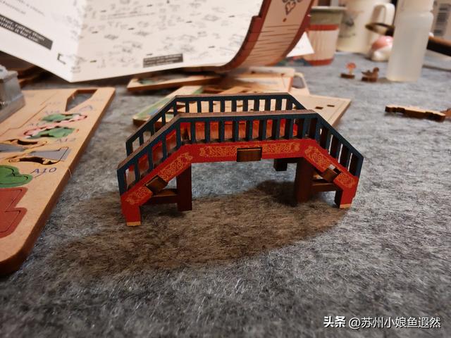 一帧凤冠、一曲红楼、一台风车：这些文创里竟藏着文化与时光？