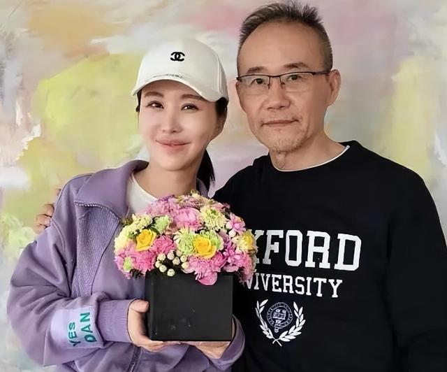 刘强东没想到，离过年不到2月	，章泽天走上了和田朴珺一样的路