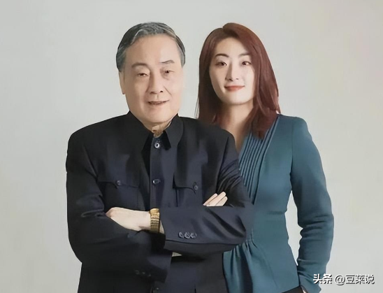 宗馥莉事件最新进展！直接将弟弟们从公司除名！态度强硬不惯着！