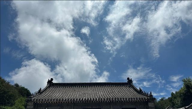 云作丝，风为引！登泰山“天界漫游”，把夏日浪漫全打包