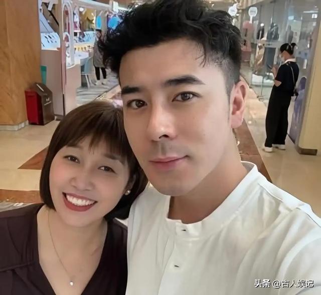 河南穷小伙娶大10岁上海富婆,富婆患癌后剃了光头,他却不离不弃