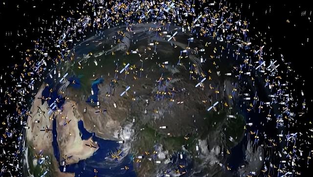 中国向全世界曝光：美国4400颗卫星，围堵中国空间站，这是要干啥