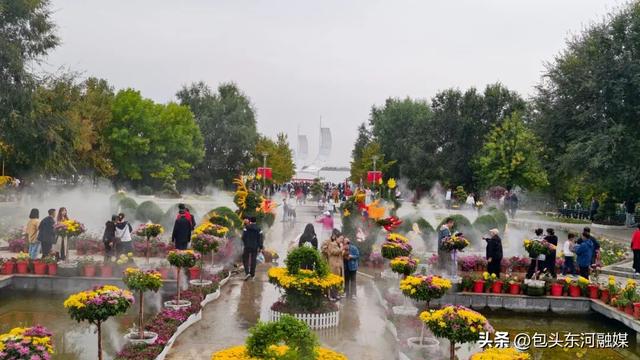 【铸牢中华民族共同体意识】打造“三区一城”书写民族团结的“东河篇章”