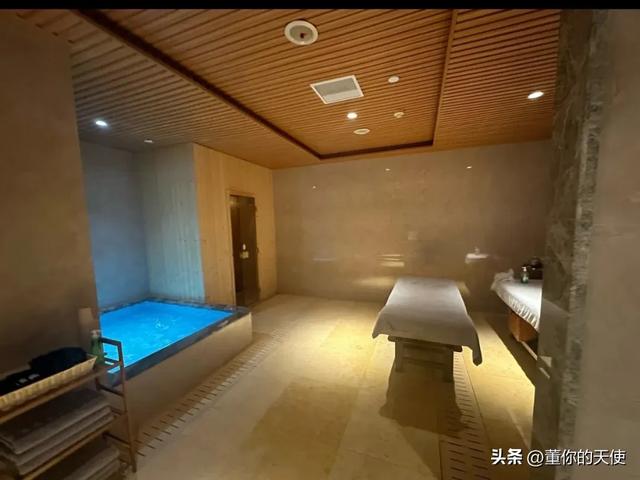 到底谁可怕?东北澡堂让人害羞,南方的洗澡一般人真扛不住!