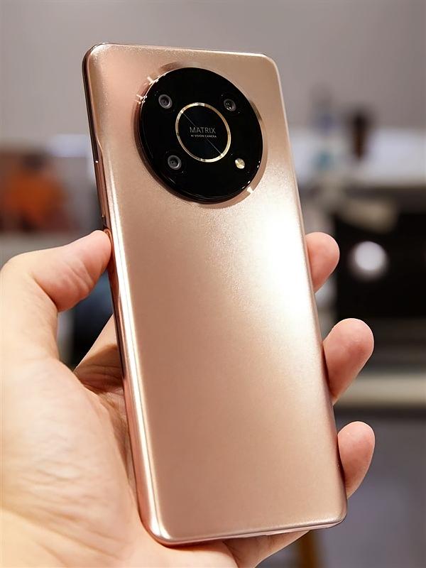 别天真了！乱世中，什么品牌能把黄瓜切成肉味，谁就是下个皇帝