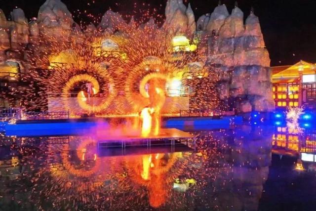 主题夜游、沉浸表演、烟花……吉林的夜，“游”点东西！