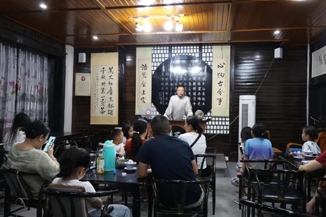 在昭化游玩要显潮！基础款就不要搭基础款