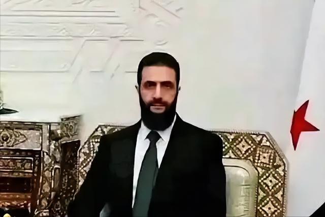 叙利亚新政府军下令开始屠城！男女老少全部被杀，内乱再次爆发！