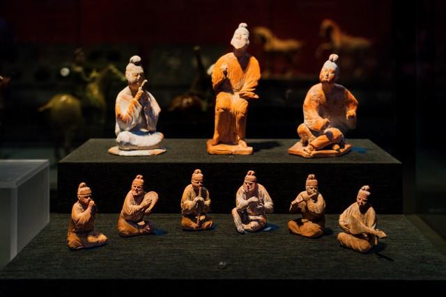 别再被网红攻略骗了！听听西安本地人的大实话，这样玩才地道。