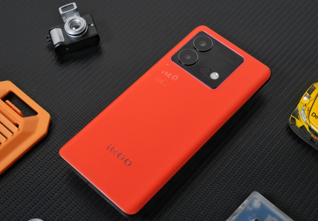 �ֻ�������̫����4����Լ۱ȡ��Ļ��ͣ����콢������������