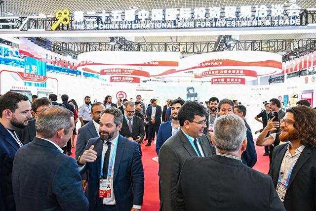 阅兵刚结束，第一个找中方合作的西方大国来了，一句表态令人侧目