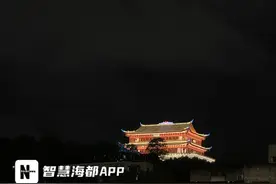 今夜！福州镇海楼“加班”亮灯！图片