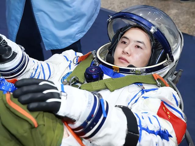 女航天员飞往太空前，为什么要吃避孕药？这是为了防止发生什么？