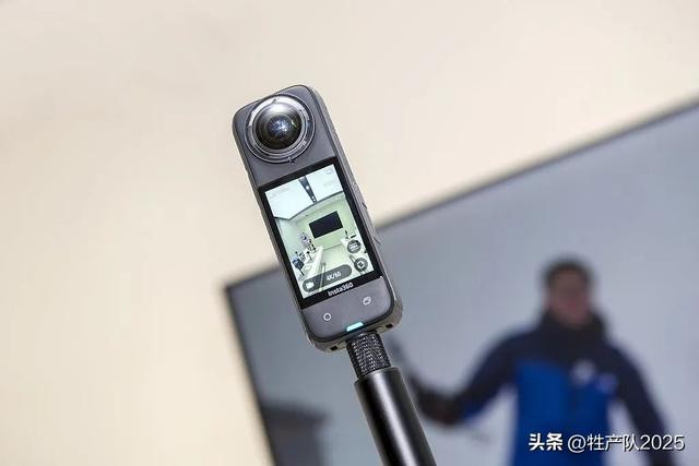 “撒钱庆功”刷爆全网，影石创新凭什么宣战大疆？