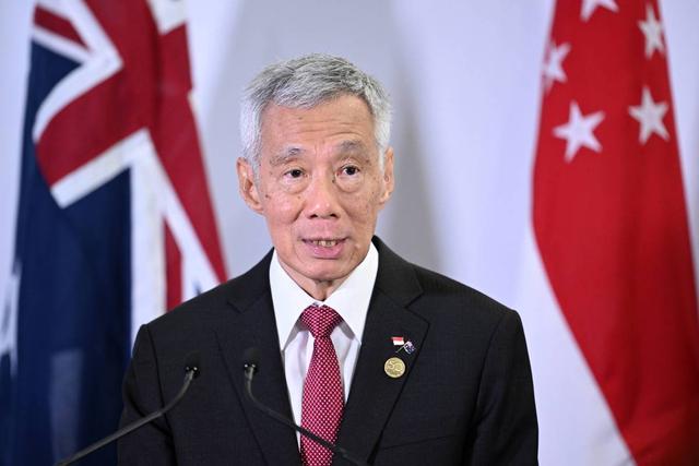 美国能熬死苏联，同样也可以打败中国？李显龙一语道破背后真相