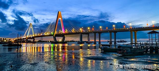 海南文昌：清澜大桥夜景迷人