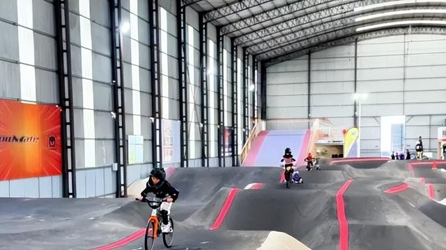 国庆赛罕好去处丨跟着小赛游赛罕——亲子同心“趣”体验