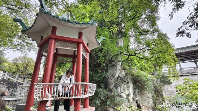 桂林：七星公园双节焕然一新