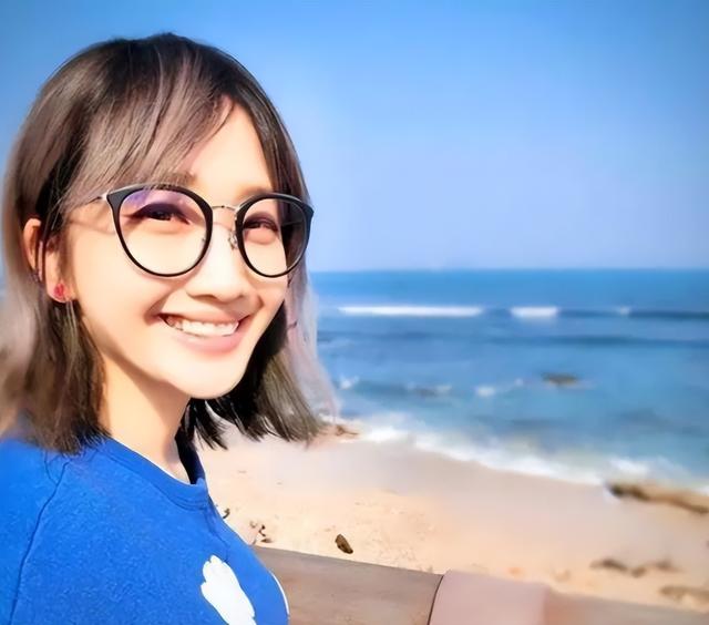 自己定墓园和寿衣，3200万遗产全给姐姐，原来她早就去世了