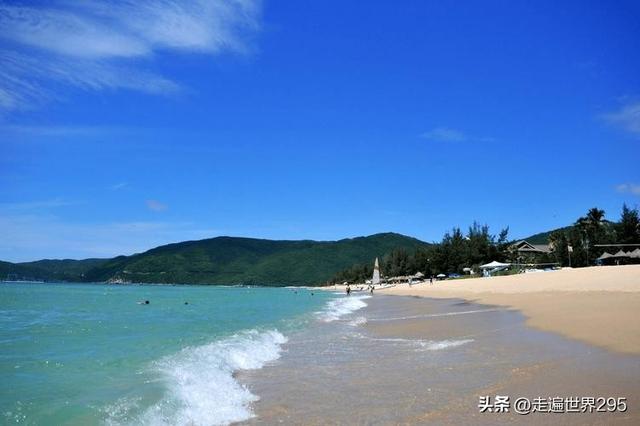 刚从海南三亚回来，毫不客气的说，三亚就是全国郊区城建天花板！