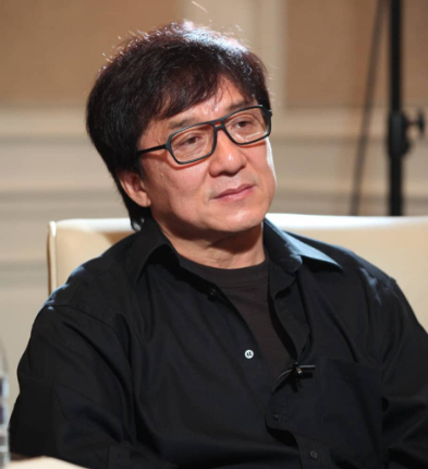 赵本山灵堂、成龙突发脑溢血、陈奕迅因病身亡，造谣者越来越猖狂