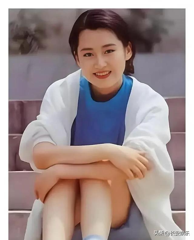 许晴是真美，从年轻到现在，天生的美人，太难得了