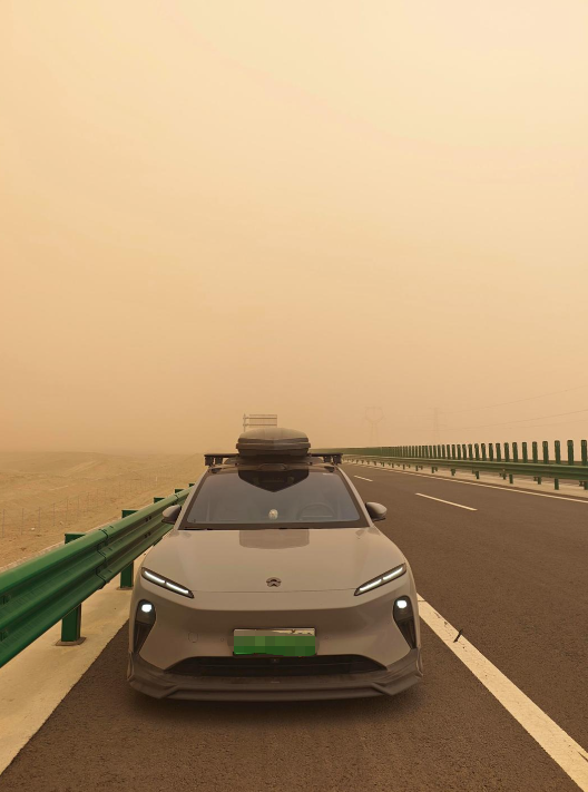 80公里续航硬上高速！两命换来的教训：高速应急3步法，救你一命