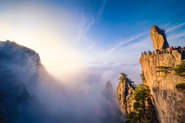 国内七大区域“第一景”分别是这7个，华东是黄山，西南是九寨沟