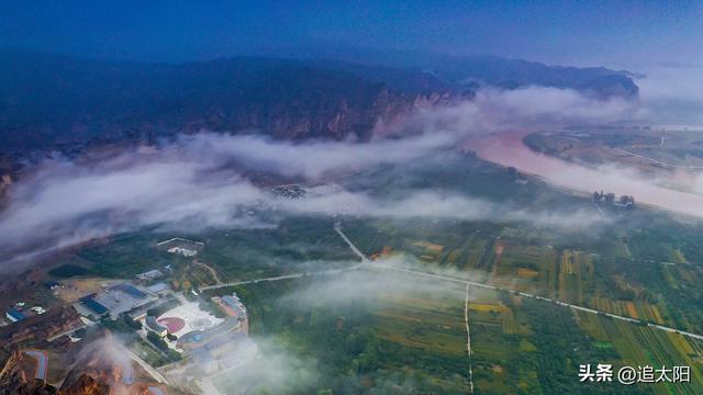 祥云缭绕龙湾村 景泰美景此处寻