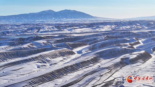 陇拍客丨冬日祁连山壮丽妖娆