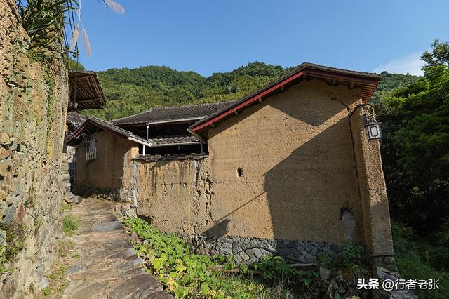 走遍福建古村落，福安发现一处真正的世外桃源，一眼可见九条瀑布