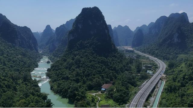 桂在交旅｜崇左：以路为轴“串景成线” 边关山水入画来