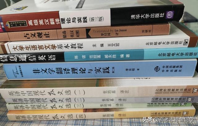高三女生填志愿犯难，6类专业被说“适合”，家长：别盲目跟风