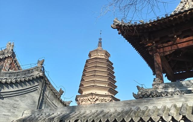 浑源寻禅记：穿越永安、圆觉两寺，触摸七百年前的梵音与华彩