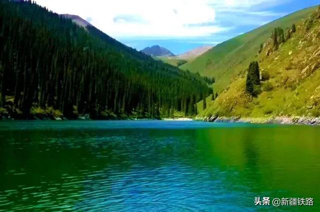 坐火车奔赴“中国彩虹之都”，解锁云端惊喜