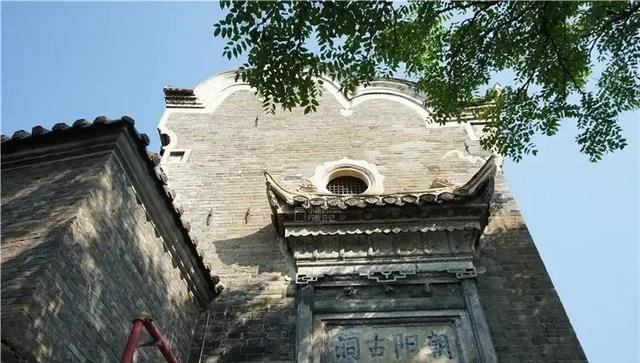 陕西秦岭小县城，坐绿皮火车比开车自驾快，还藏中国唯一自然奇观