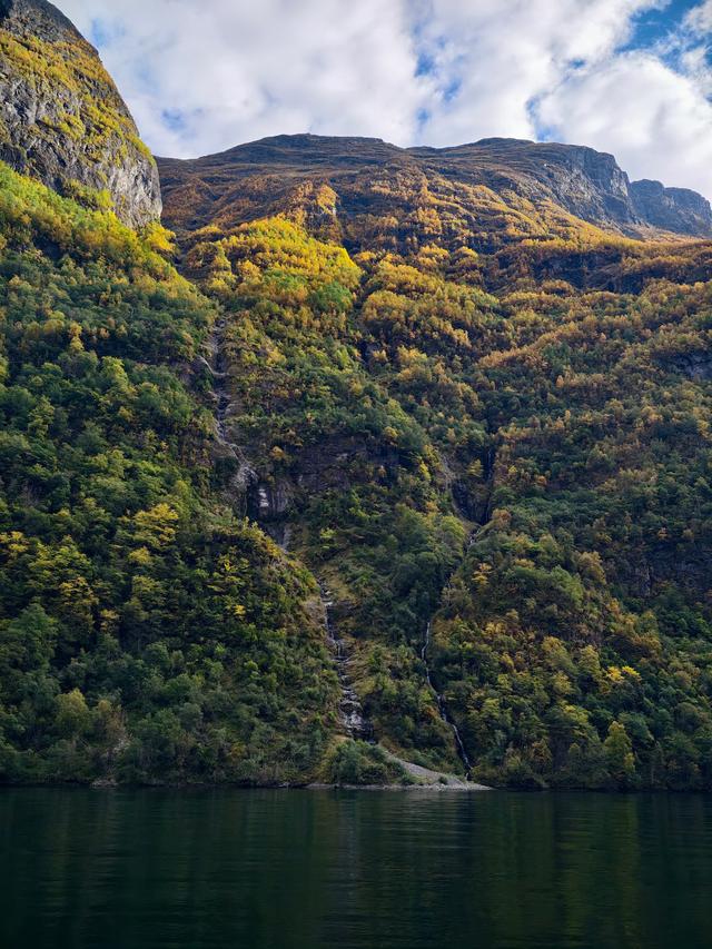 挪威秋韵，峡湾森境