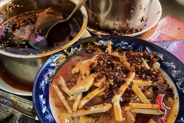 这座山西三朝古都，还是不输西安的碳水王国