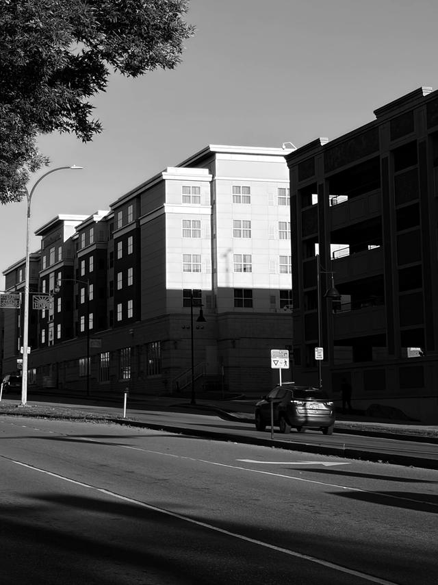 让手机回归「拿在手里」的价值,聊聊我的 iPhone Air 使用体验