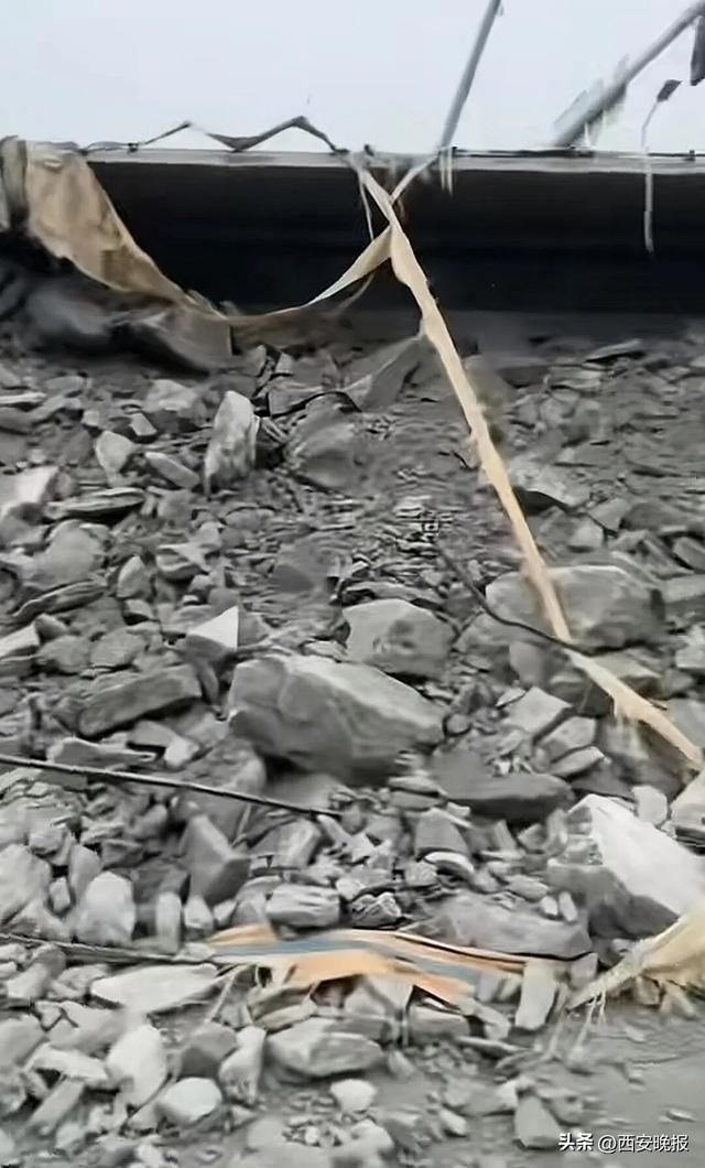 烟台压死女老师渣土车司机被定全责，遇难者家属发声：渣土车超载4倍，大约90吨的重量压在了姐姐的车上