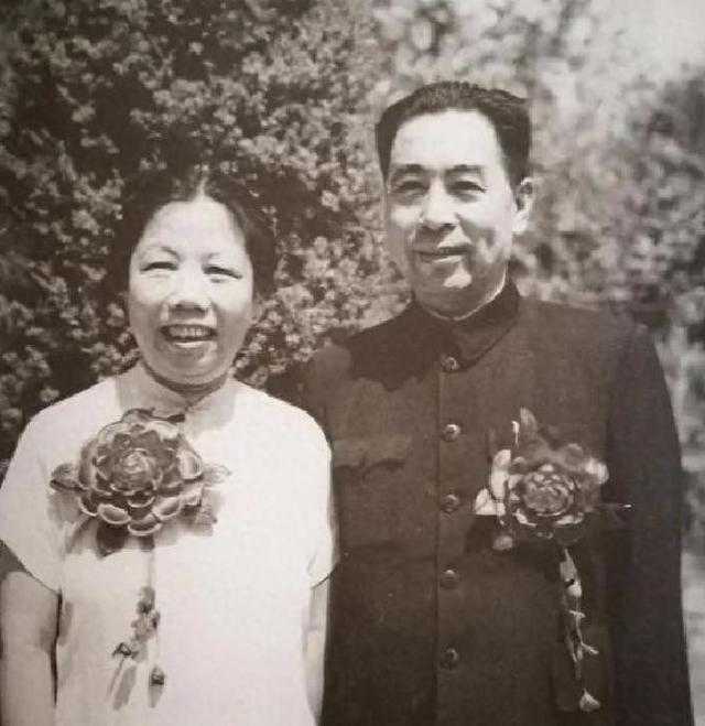 14年，李鹏坦白与周总理的真实关系：别人说我是他的养子，不正确