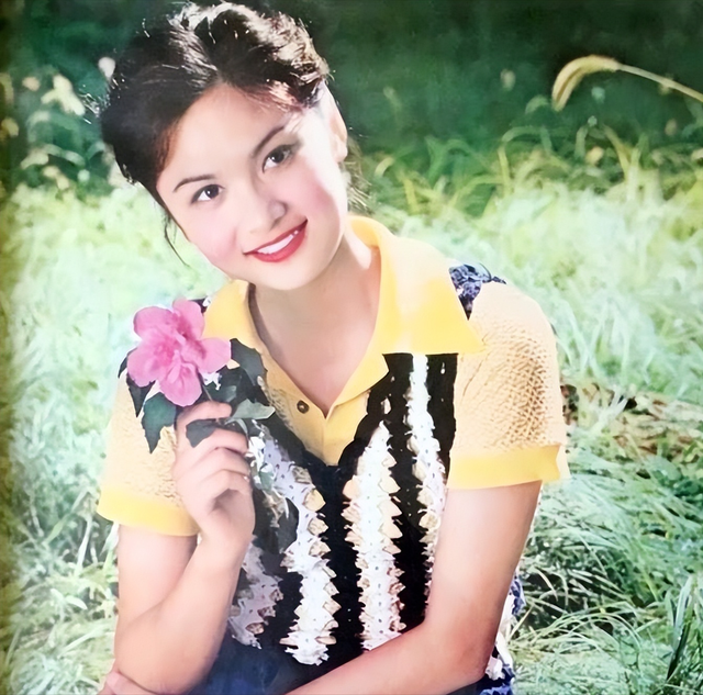 80年代家喻户晓的女演员，嫁给军委副主席儿子，离婚后混得如何？