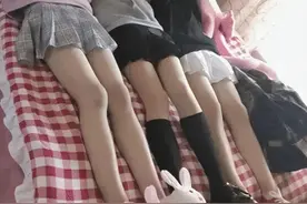 “妹妹带两个闺蜜来家玩，打开门后我懵了！”网友：为了下一代！图片