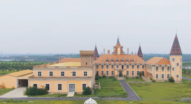 湖北乡野的“幽灵城堡”：上亿投资，一场未完成的欧洲梦！