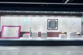 55件珍贵文物亮相 西安交大历史文化展开展图片