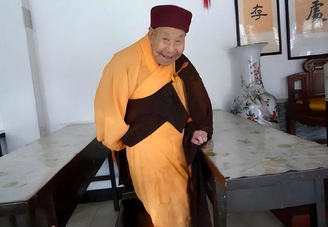 清朝时期，太监真的有净身不彻底的吗？一名宫女道出了其中真相！