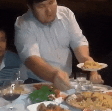 “姑娘，不是什么照片都能随便发的！”哈哈哈亮点都看到了！